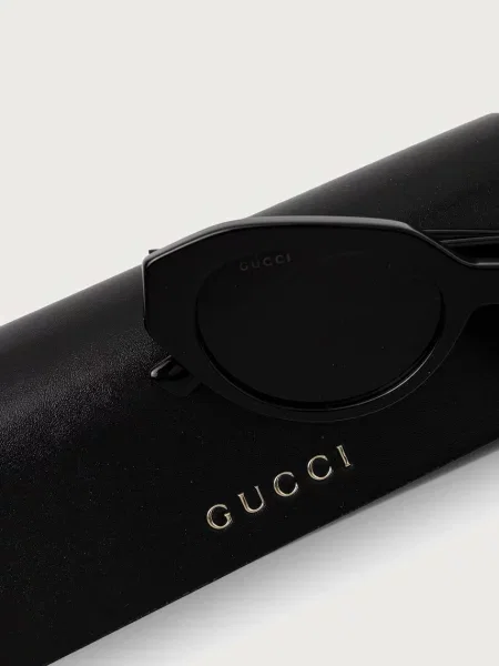 Солнцезащитные очки Gucci