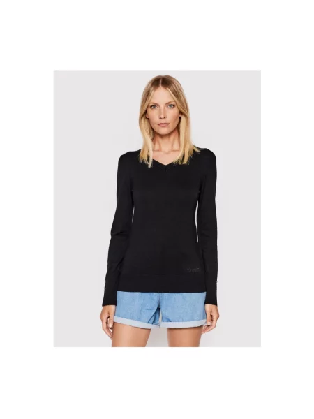 Haftowany sweter z dekoltem w serek Guess z dekoltem w serek czarny