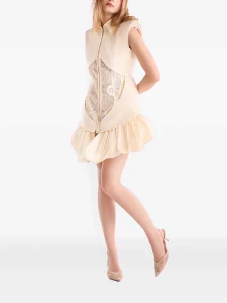 Rochie mini Gaby Charbachy din dantelă