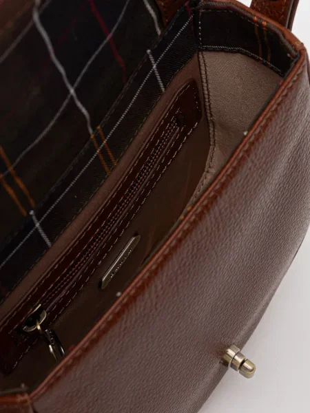 Кожаная сумка Barbour коричневая