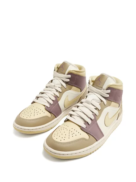 Sneakerși Nike Metcon din piele de căprioară alergare cu platformă alb