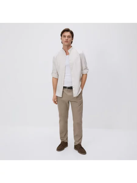 Reserved Kalhoty chino slim s páskem kávová