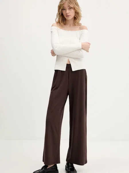 Abercrombie & Fitch sweter lekki beżowy