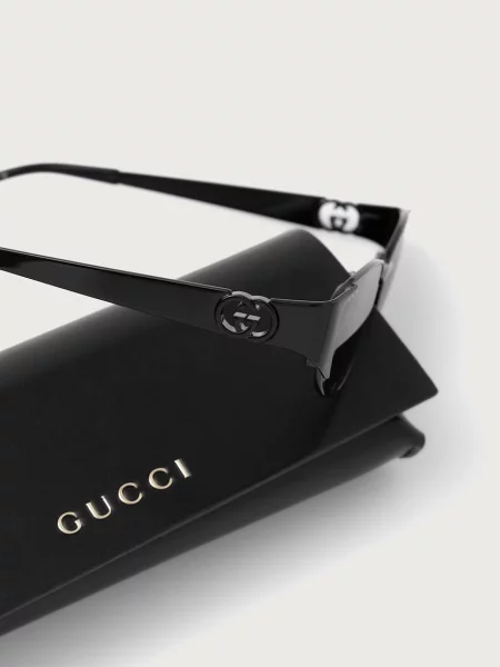 Солнцезащитные очки Gucci