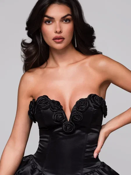 Rochie de seară Edoti de costum negru