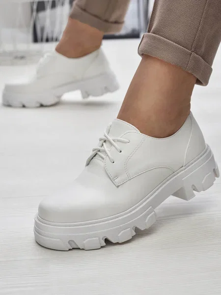 Botine Resti alb