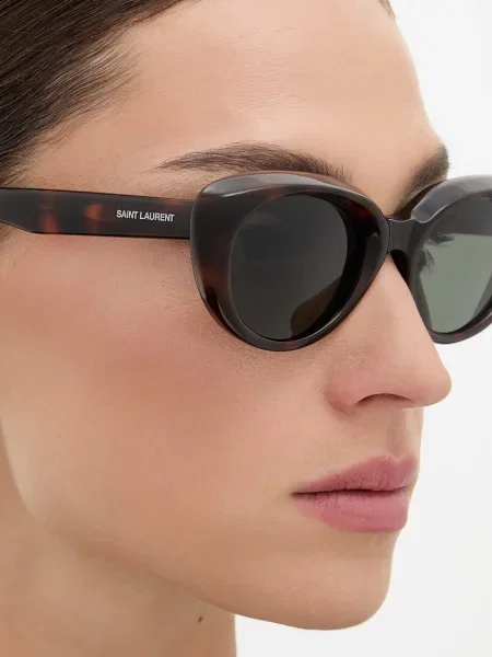 Saint Laurent napszemüveg női barna