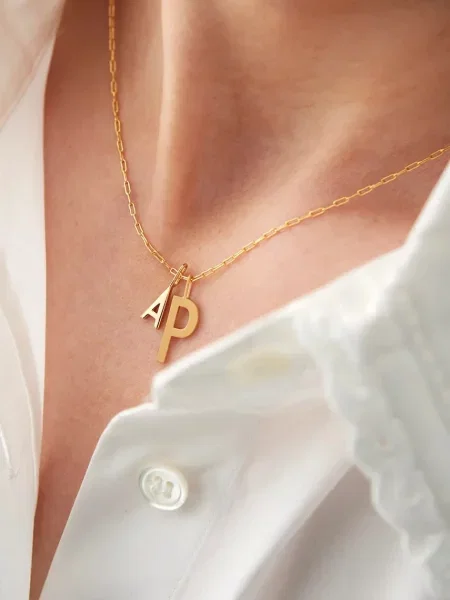 Ожерелье Design Letters