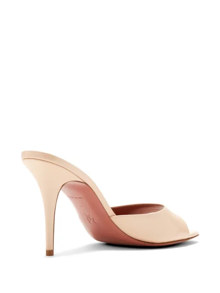 Bačkory Amina Muaddi