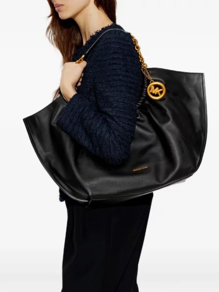 Geantă Michael Michael Kors din piele cu volane roz