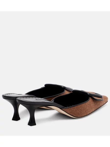 Papuci tip mules Manolo Blahnik maro