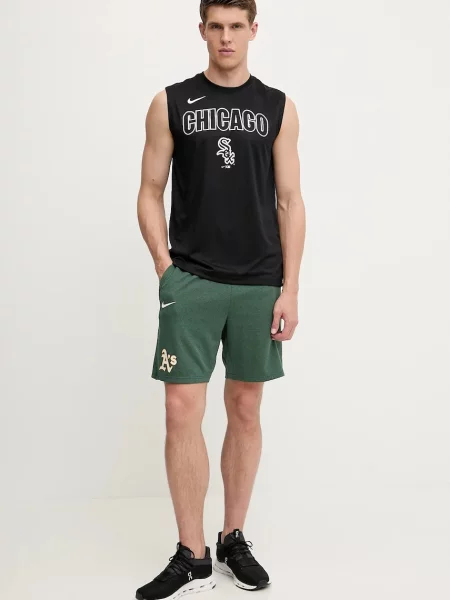 Шорты Nike зеленые