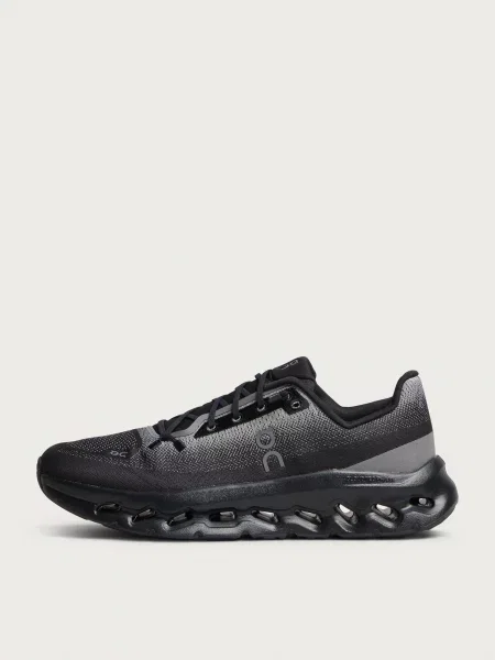 Sneakersy On czarne