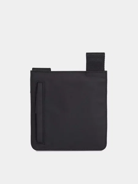 Переработанный сумка кросс-боди Calvin Klein черная
