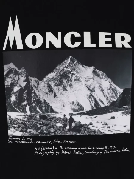Μικρός μπλούζα Moncler με σχέδιο από ζέρσεϋ μαύρο