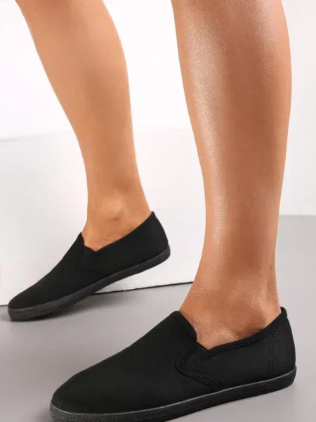 Tenisi Slip-on Jaylisa negri