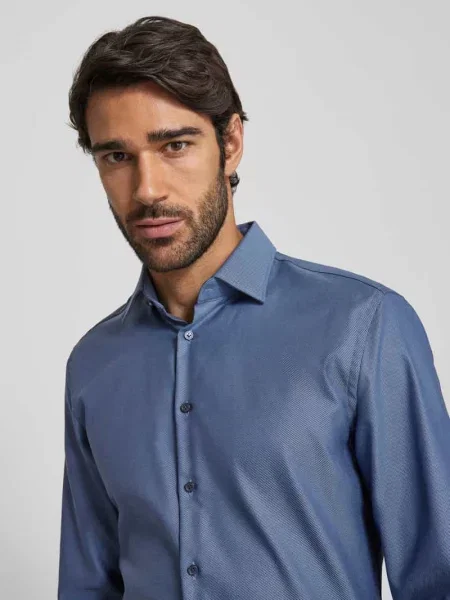 Koszula biznesowa o kroju slim fit z bardzo długim rękawem i kołnierzykiem typu kent Jake*s