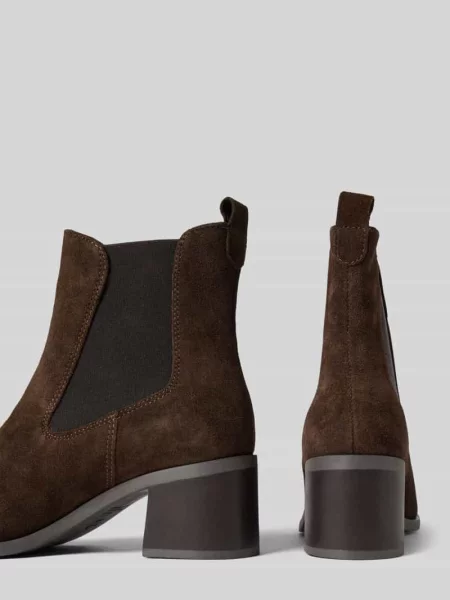 Buty chelsea z naturalnej skóry bydlęcej Tamaris
