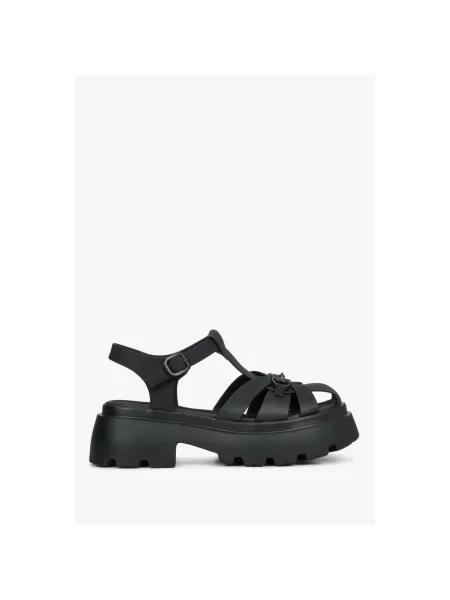 Сандалі шкіряні Estro чорні