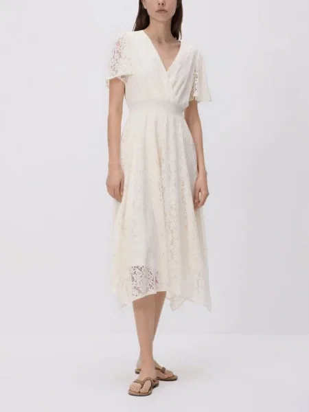 Reserved Rochie midi de dantelă crem