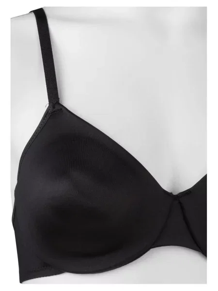 Triumph Podprsenka S Kosticemi Soft Sensation černá