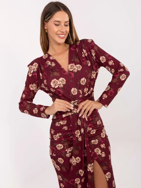 Rochie Italy Moda de costum bordo