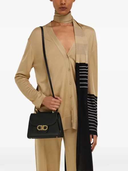 Top Ferragamo negru