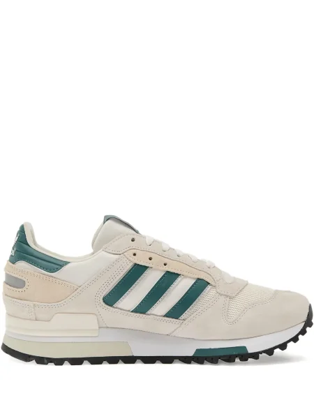 Велурени бягане маратонки Adidas UltraBoost на райета черно