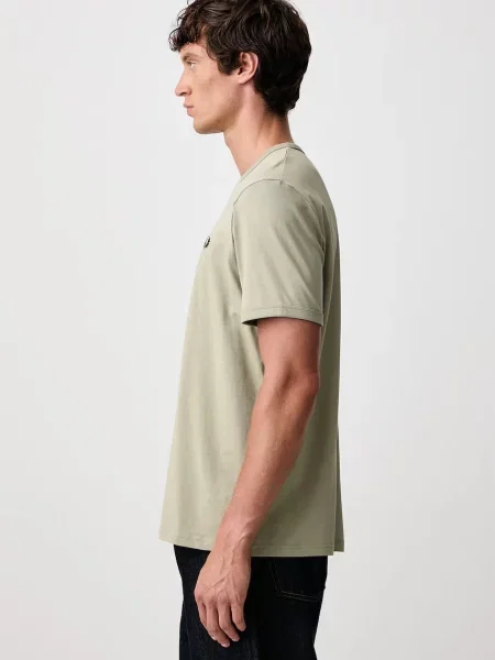 Fred Perry футболка