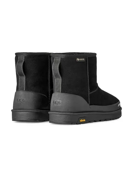 Замшевые классические сапоги Ugg