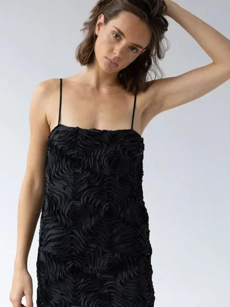 Muuv. rochie FLOR negru