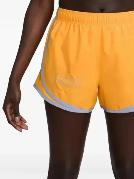 Pantaloni scurți Nike alergare cu talie înaltă în carouri albastru