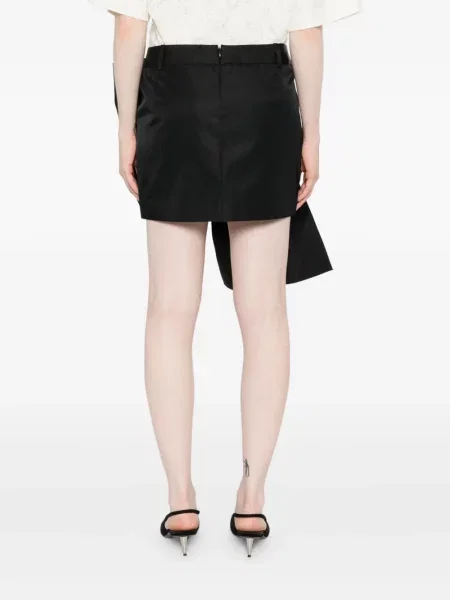 Fusta mini N°21 cu funde negru