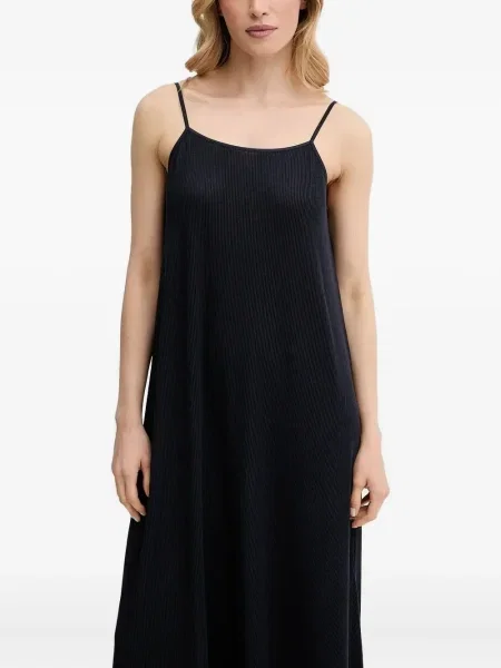Rochie midi Marc O'polo plisată până la genunchi de costum negru