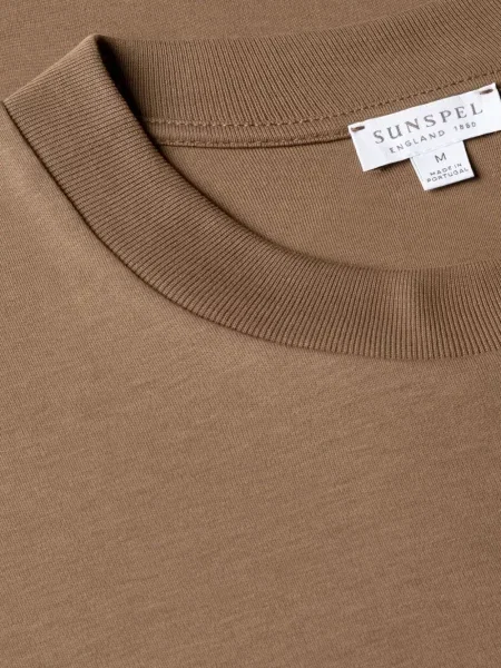 Tricou Sunspel cu decolteu rotund maro