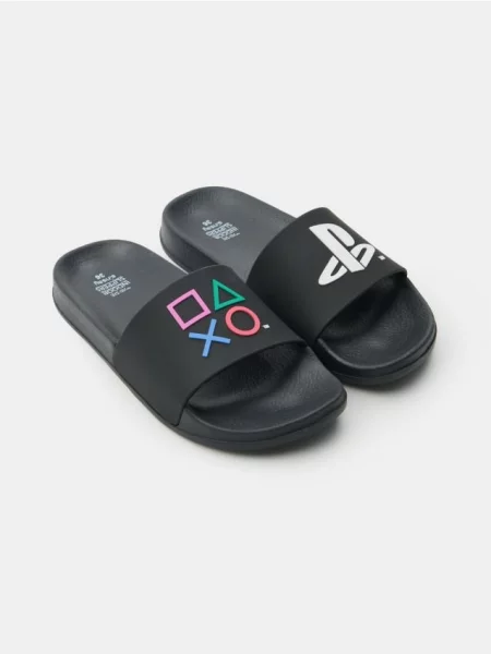 Sinsay Pantofle PlayStation černá
