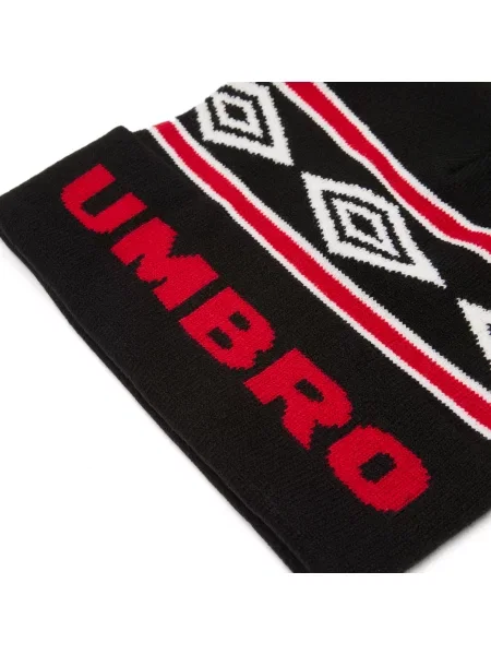 Czapka Umbro biała