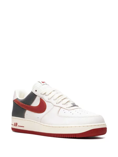 Sportbačiai Nike Air Force 1 balta