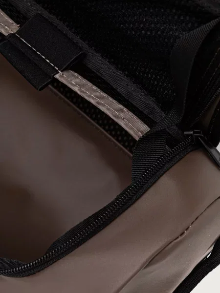 The North Face косметичка Base Camp Travel Canister