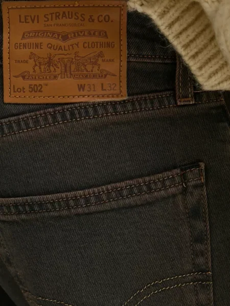 Blugi Levi's® maro
