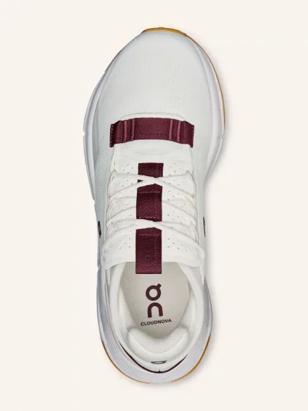 On Sneakersy Cloudnova 2 weiss białe