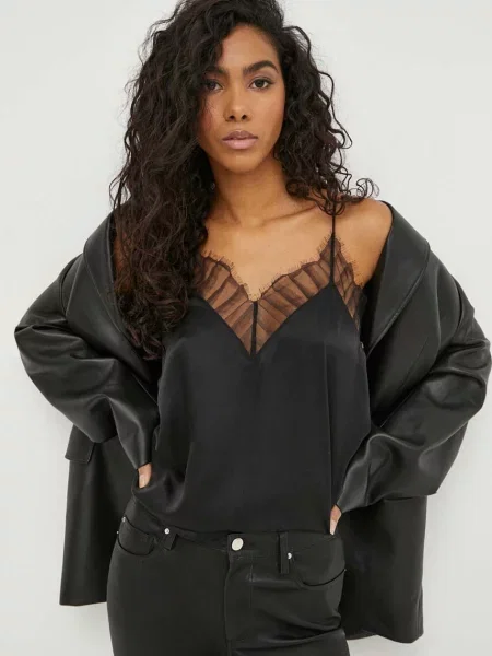 Svilen top IRO črna