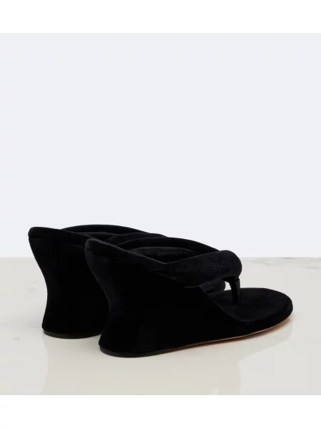 Zamatové tangá Balenciaga na kline čierna