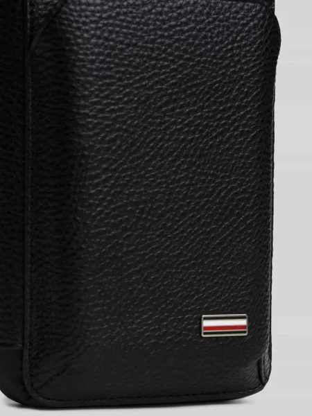 Torba na ramię z aplikacją z logo Tommy Hilfiger czarna