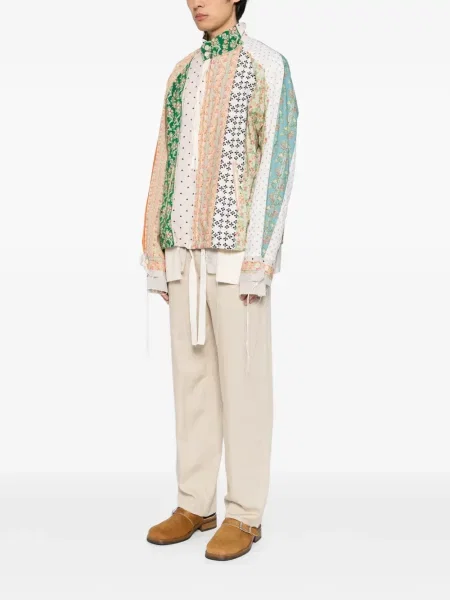 Яке Midorikawa на цветя с принт