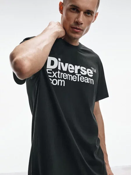 Футболка Diverse черная