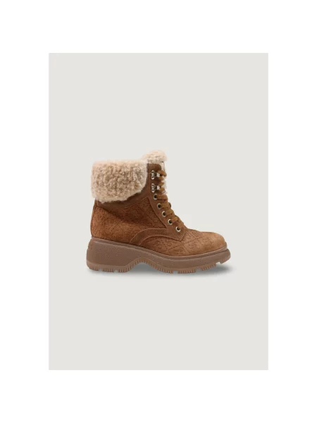 Pantofi Guess din piele maro