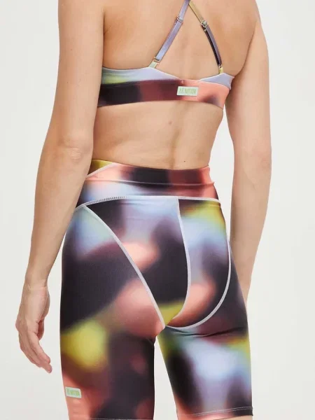 Tréninkové šortky P.E Nation Cyper vzorované high waist