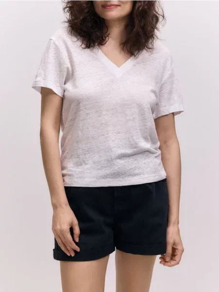 Reserved Tricou cu adaos de in alb