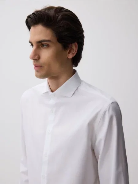 Reserved Cămașă slim fit din egiptean alb